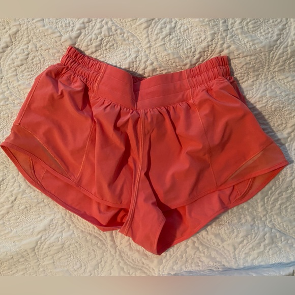 Lululemon Hotty Hots 2.5” - Picture 6 of 8